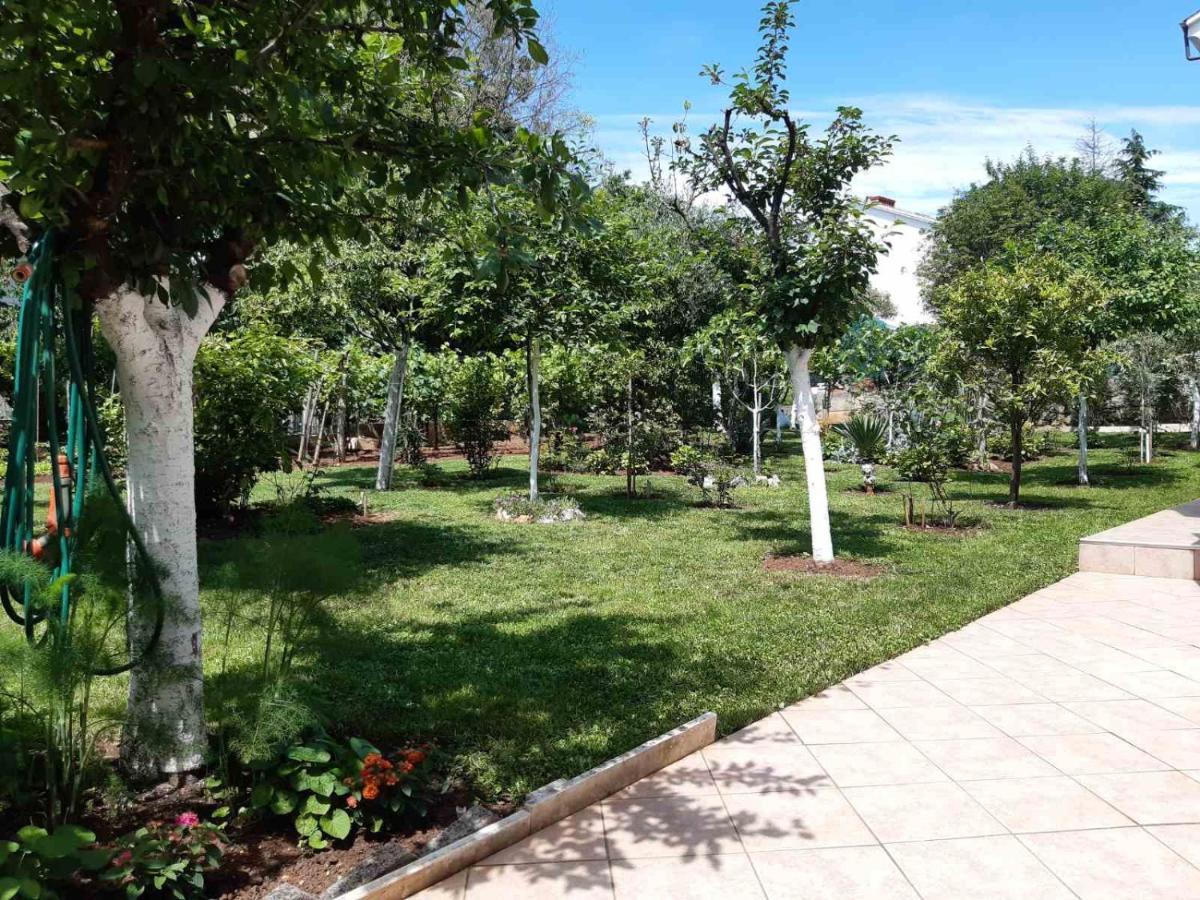 Apartments Klic Malinska Luaran gambar