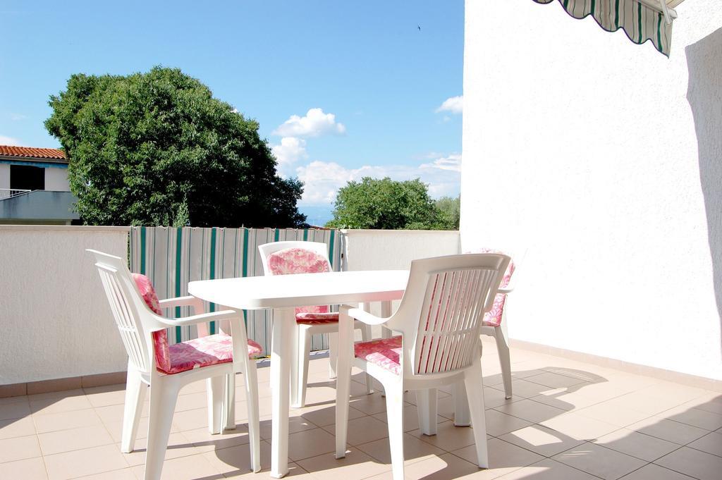 Apartments Klic Malinska Luaran gambar