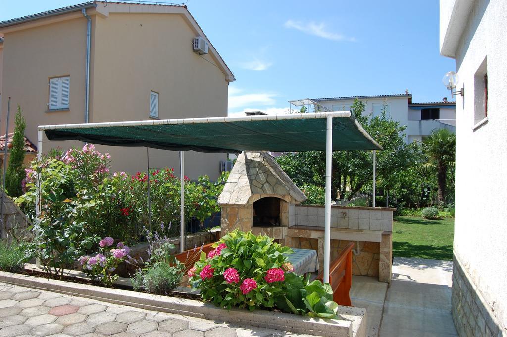 Apartments Klic Malinska Luaran gambar
