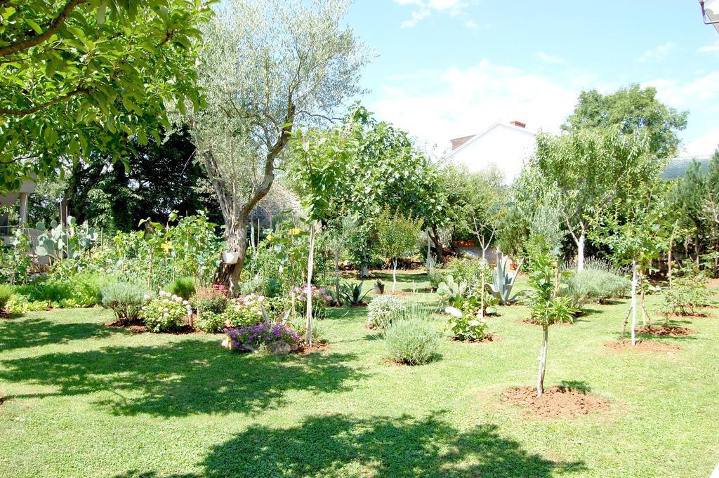 Apartments Klic Malinska Luaran gambar