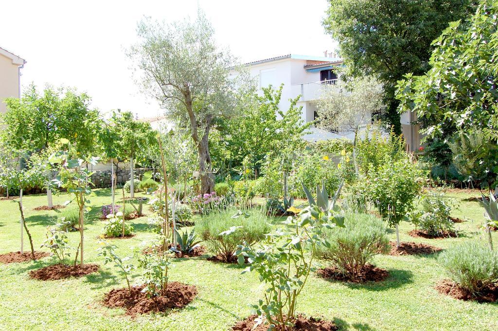 Apartments Klic Malinska Luaran gambar