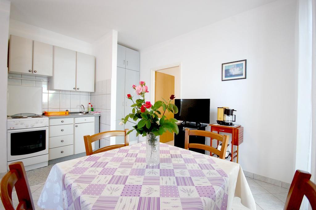 Apartments Klic Malinska Luaran gambar