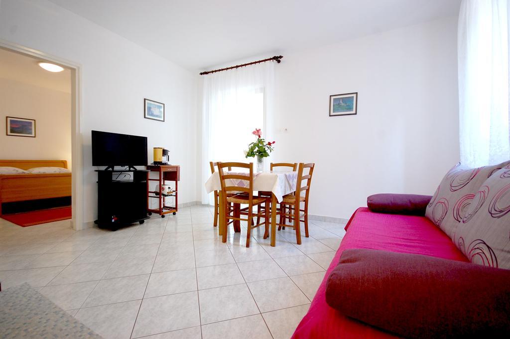Apartments Klic Malinska Luaran gambar