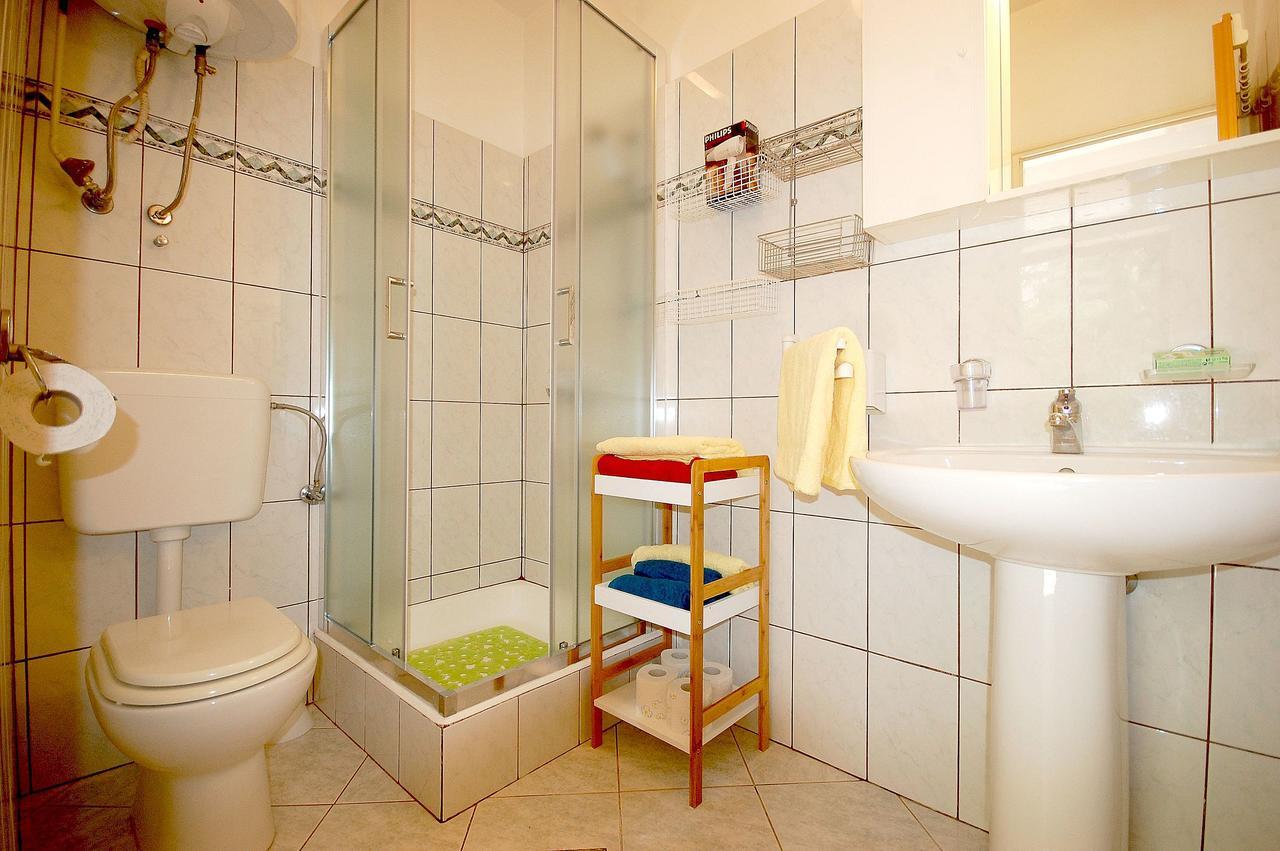 Apartments Klic Malinska Luaran gambar